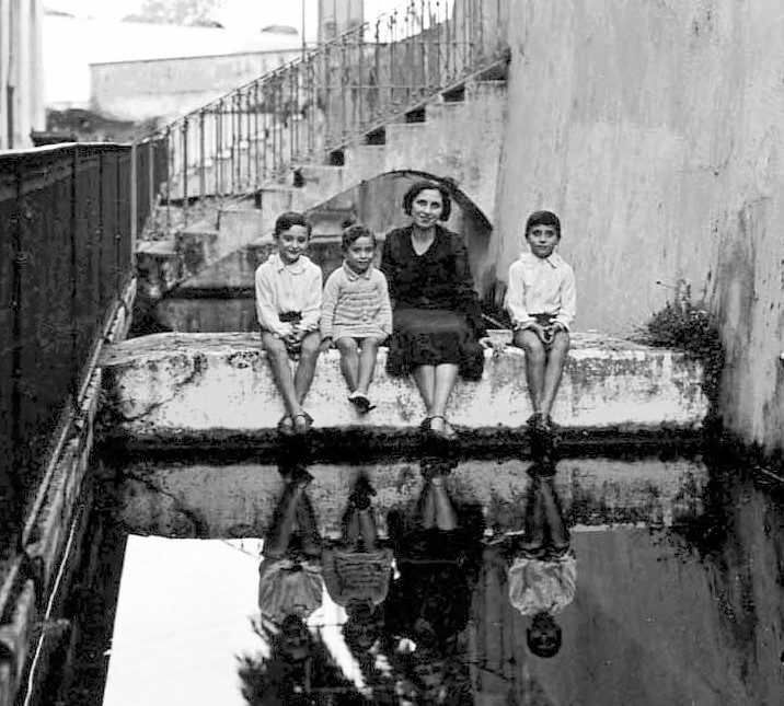 Leopoldo, Vittoria, Maria e Paolo, Torre Annunziata 1932